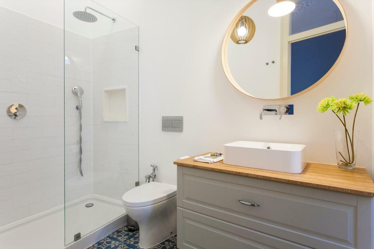 Bairro Alto 3 Bedroom Patio Flat! Lisboa Dış mekan fotoğraf