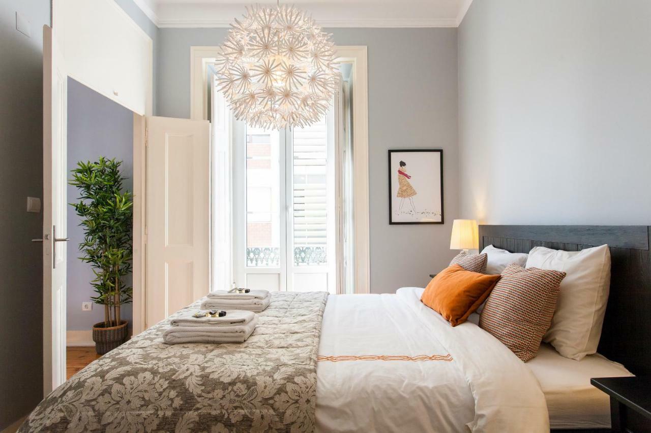 Bairro Alto 3 Bedroom Patio Flat! Lisboa Dış mekan fotoğraf